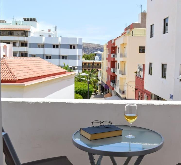 Suecia Loto Apartman Los Cristianos  Kültér fotó